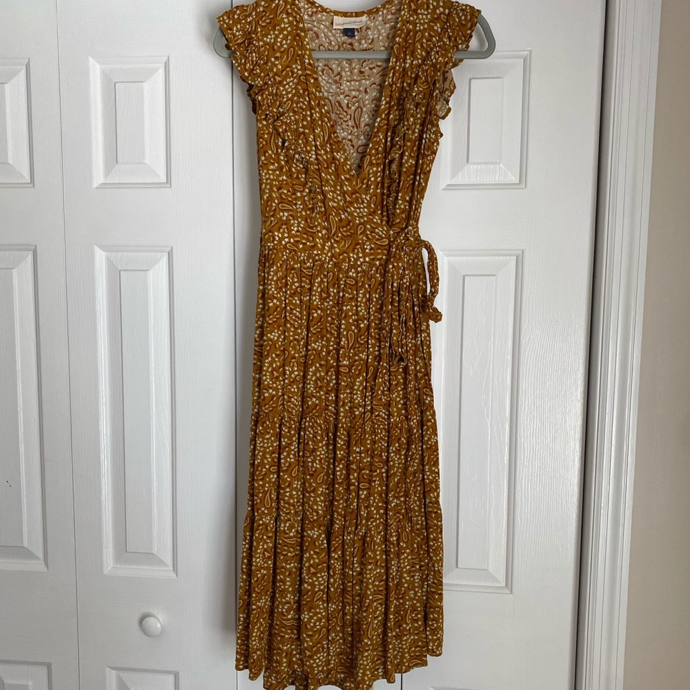 COPY - Midi Sleeveless Wrap Dress